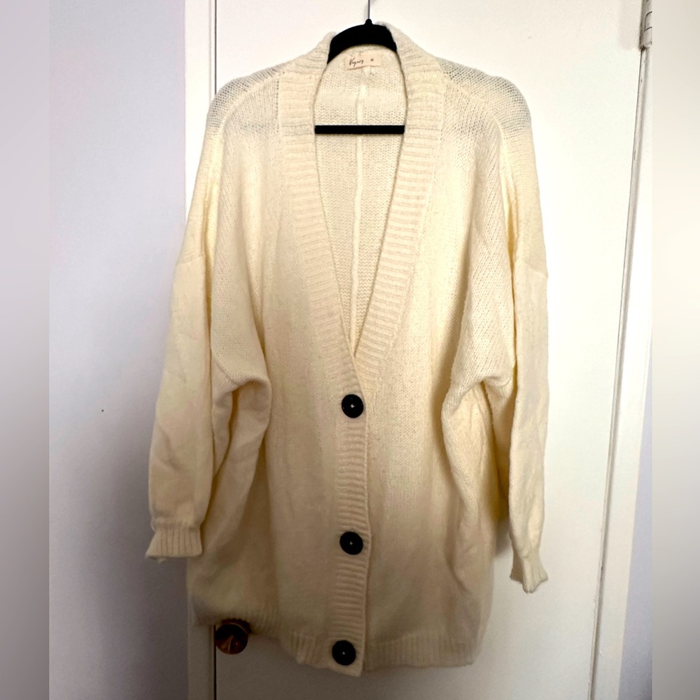 Vagary super soft long cardigan size M (fits sizes 12-26)
